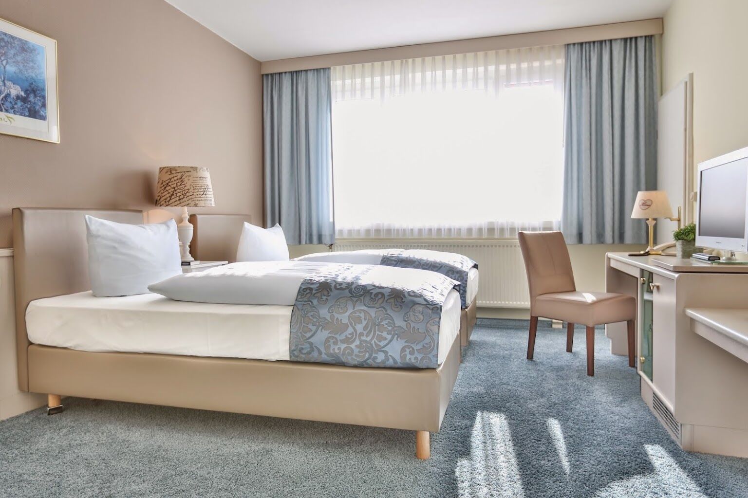 Hotel Kristall Weisswasser Esterno foto